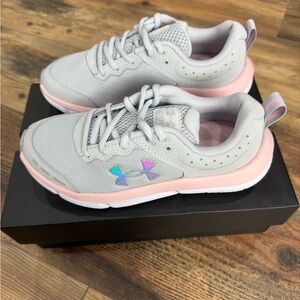 UA Big Girl Assert Shoes